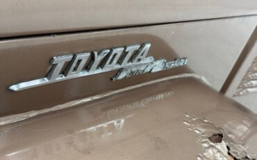 Unknown-Land-cruiser-1973-Pueblo-Brown-Black-22