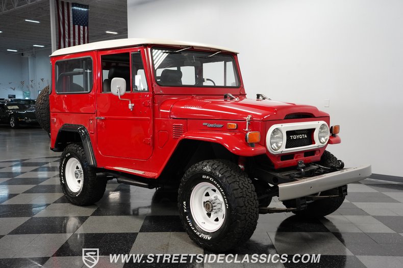 Unknown-Land-cruiser-1974-Red-Black-21