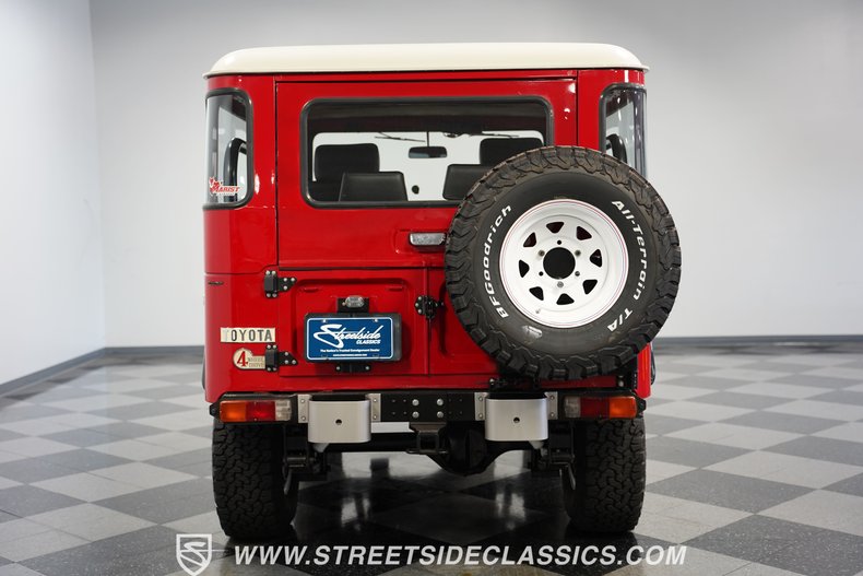 Unknown-Land-cruiser-1974-Red-Black-30