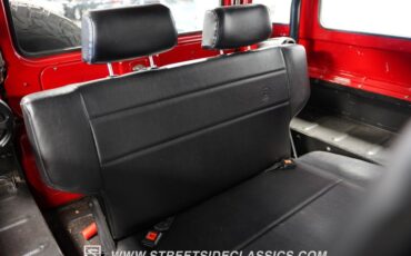 Unknown-Land-cruiser-1974-Red-Black-45