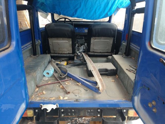 Unknown-Land-cruiser-1975-Blue-Blue-3