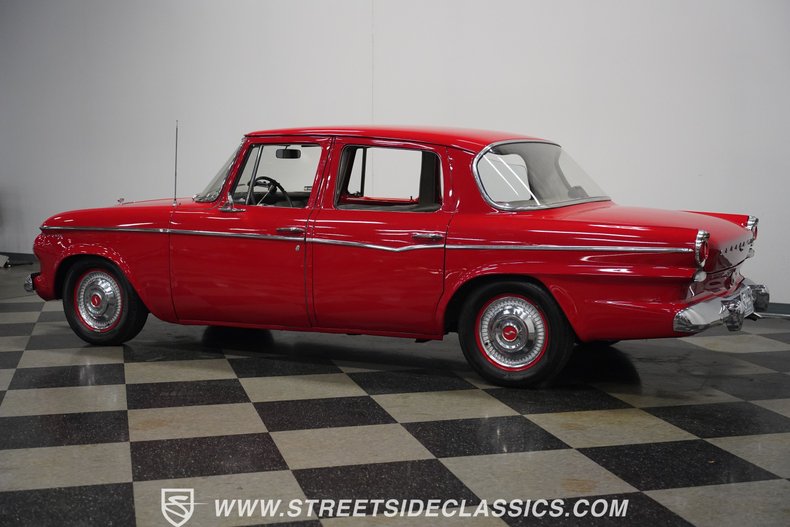 Unknown-Lark-1962-Red-Gray-15