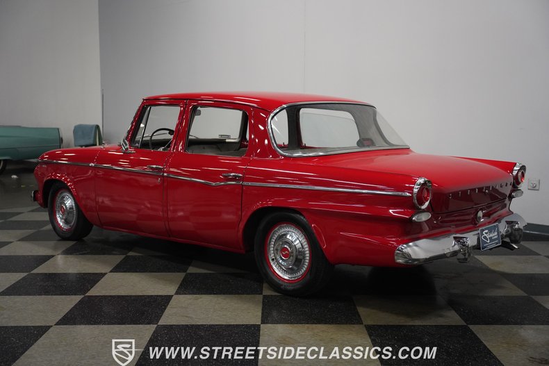 Unknown-Lark-1962-Red-Gray-16