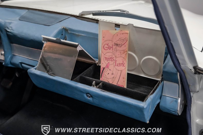 Unknown-Lark-1963-White-Blue-11