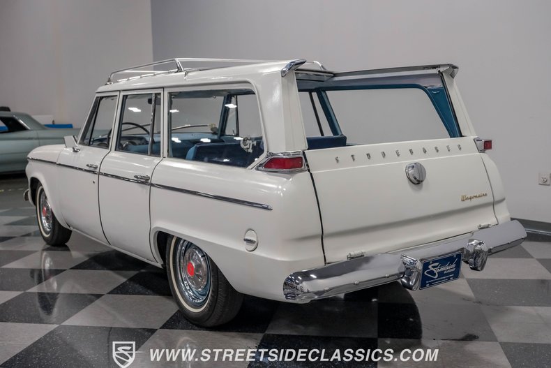 Unknown-Lark-1963-White-Blue-17