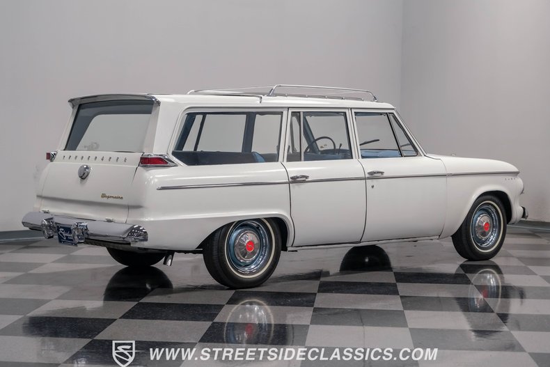 Unknown-Lark-1963-White-Blue-18