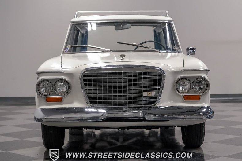 Unknown-Lark-1963-White-Blue-22