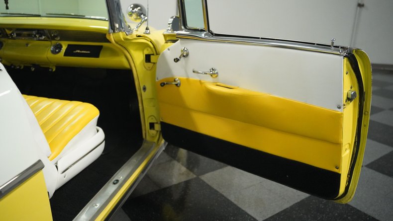 Unknown-Laurentian-1955-Yellow-Yellow-8