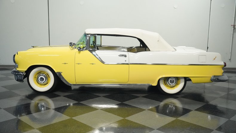 Unknown-Laurentian-1955-Yellow-Yellow