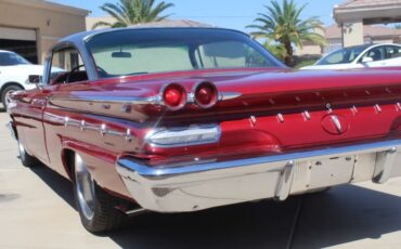 Unknown-Laurentian-1960-maroon-maroon-2