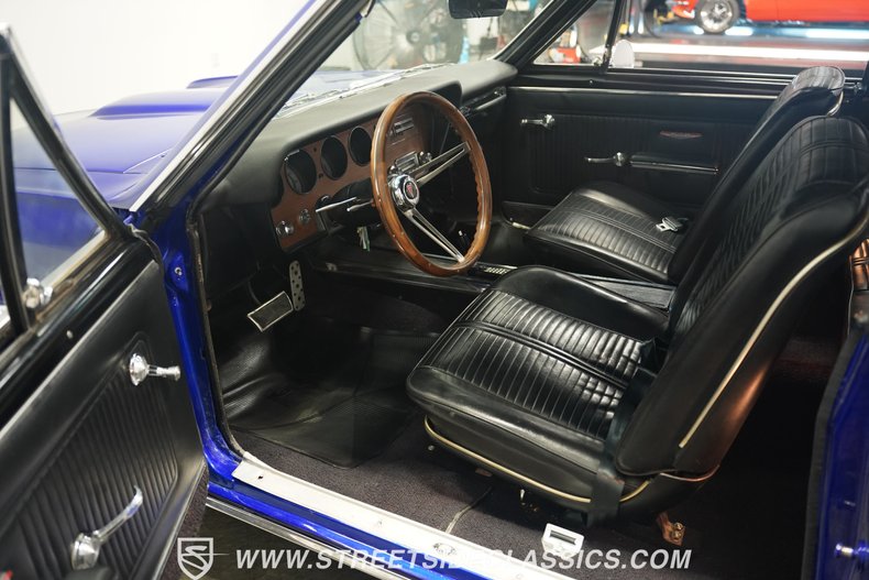 Unknown-Lemans-1966-Blurple-Black-2