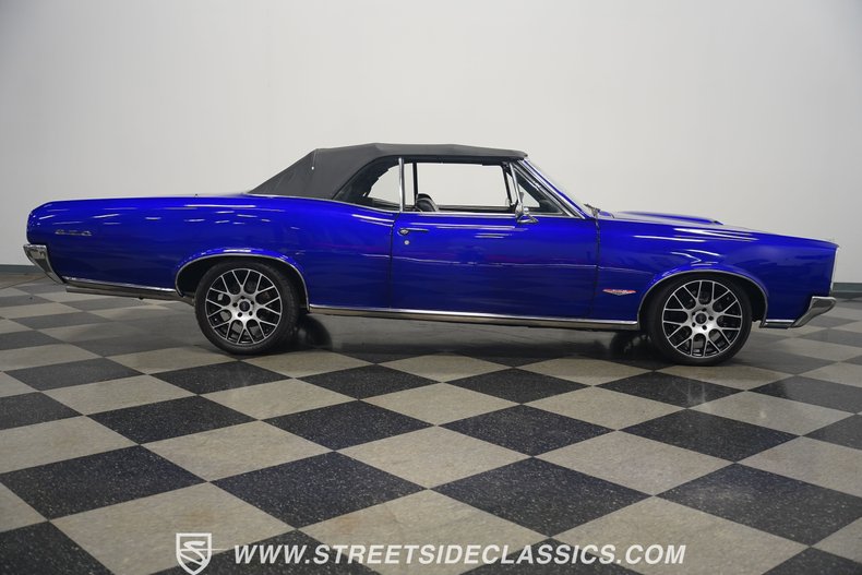 Unknown-Lemans-1966-Blurple-Black-29