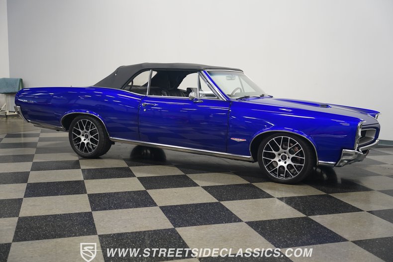 Unknown-Lemans-1966-Blurple-Black-30