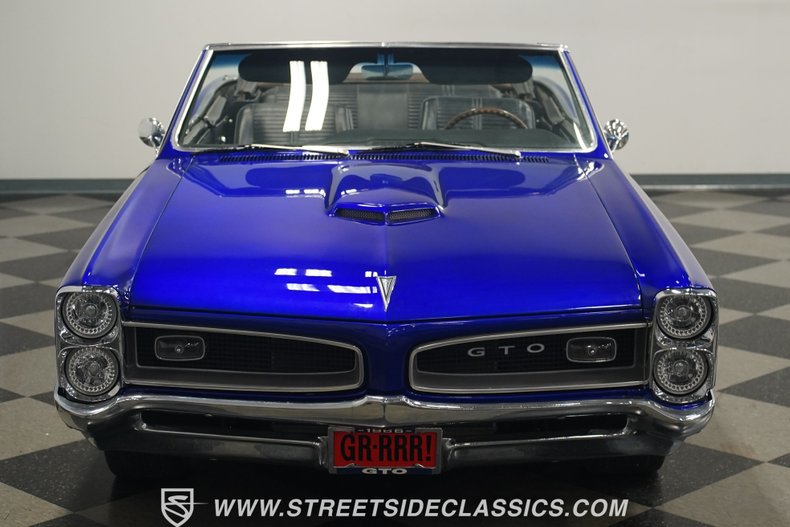 Unknown-Lemans-1966-Blurple-Black-33
