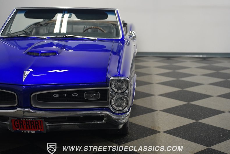 Unknown-Lemans-1966-Blurple-Black-36