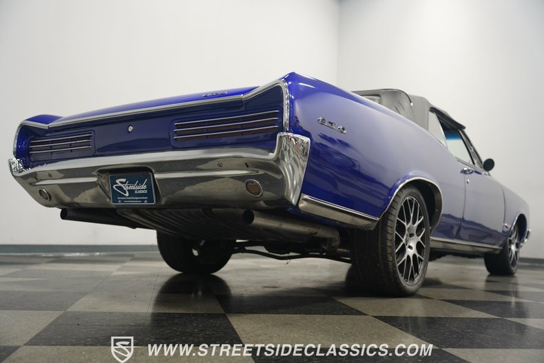 Unknown-Lemans-1966-Blurple-Black-44