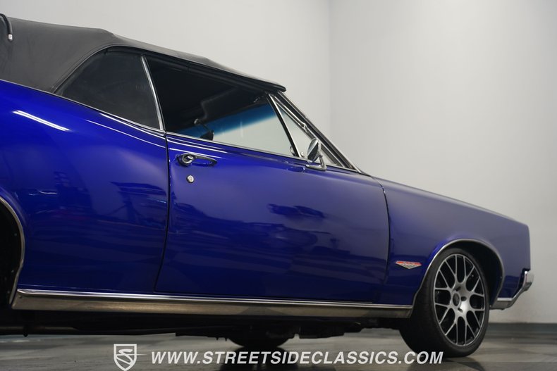 Unknown-Lemans-1966-Blurple-Black-45
