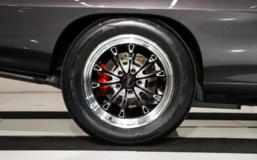 Unknown-Lemans-1971-Shadow-Gray-Black-45