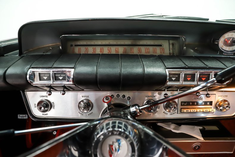 Unknown-Lesabre-1960-Sable-Black-Red-White-And-Blac-24