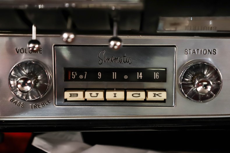 Unknown-Lesabre-1960-Sable-Black-Red-White-And-Blac-34