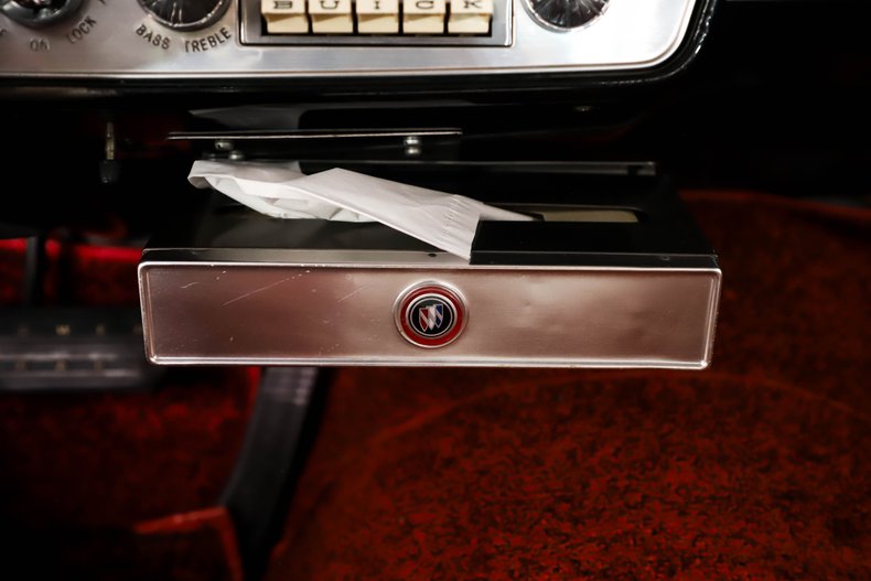 Unknown-Lesabre-1960-Sable-Black-Red-White-And-Blac-35