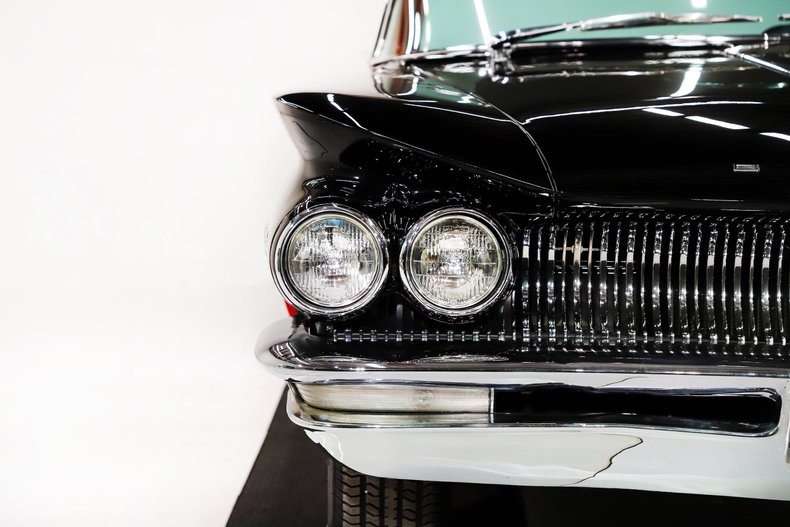 Unknown-Lesabre-1960-Sable-Black-Red-White-And-Blac-39