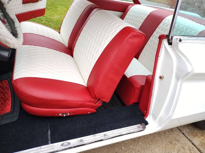 Unknown-Lesabre-1960-White-15