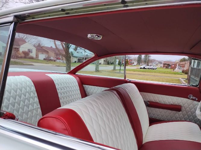 Unknown-Lesabre-1960-White-18