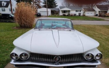 Unknown-Lesabre-1960-White-23