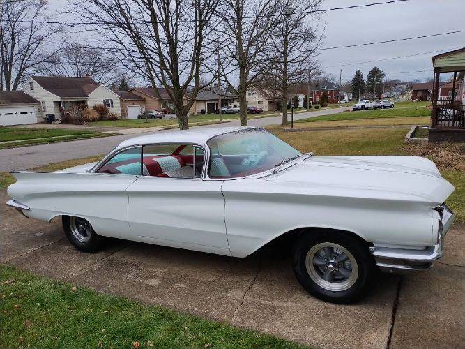 Unknown-Lesabre-1960-White-7
