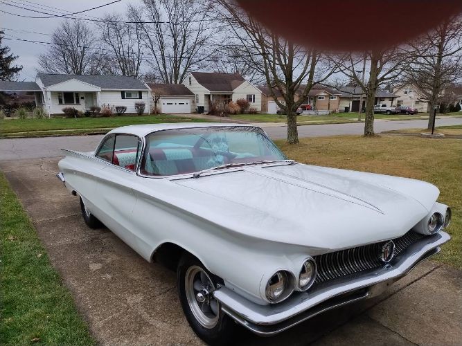 Unknown-Lesabre-1960-White-8
