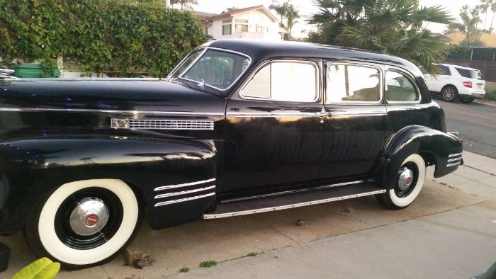 Unknown-Limousine-1941-Black-1