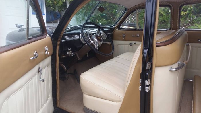 Unknown-Limousine-1941-Black-15