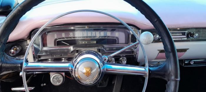 Unknown-Limousine-1955-PinkWhite-2