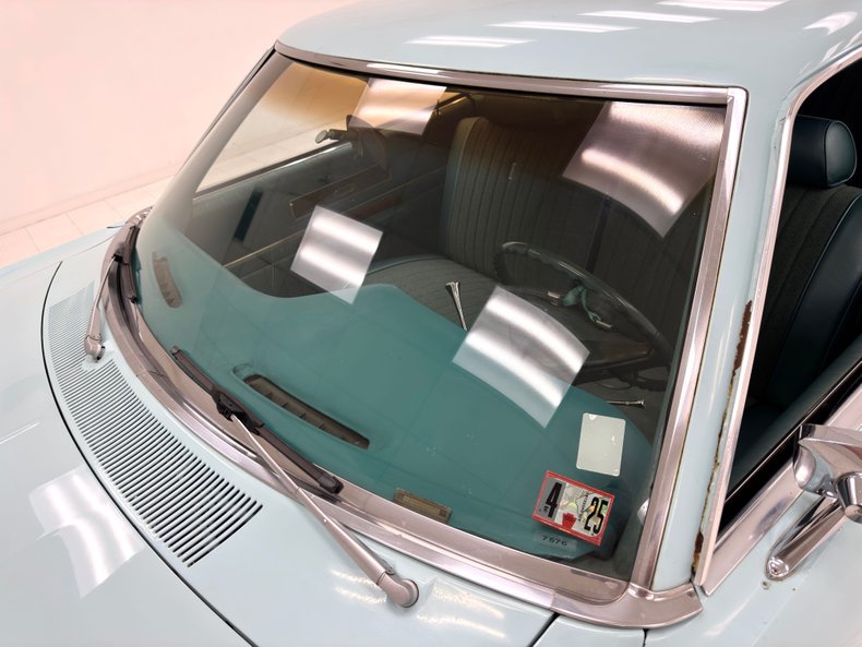 Unknown-Ltd-1969-Light-Aqua-Aqua-16