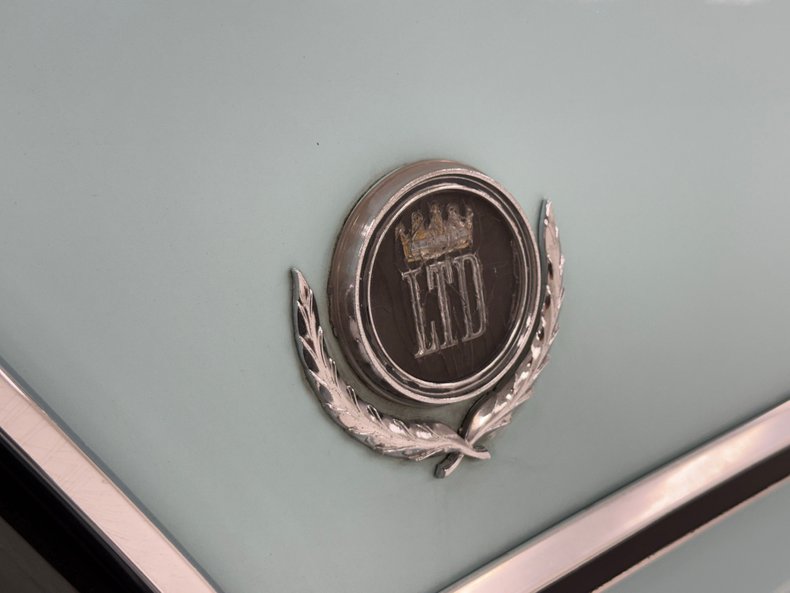 Unknown-Ltd-1969-Light-Aqua-Aqua-24