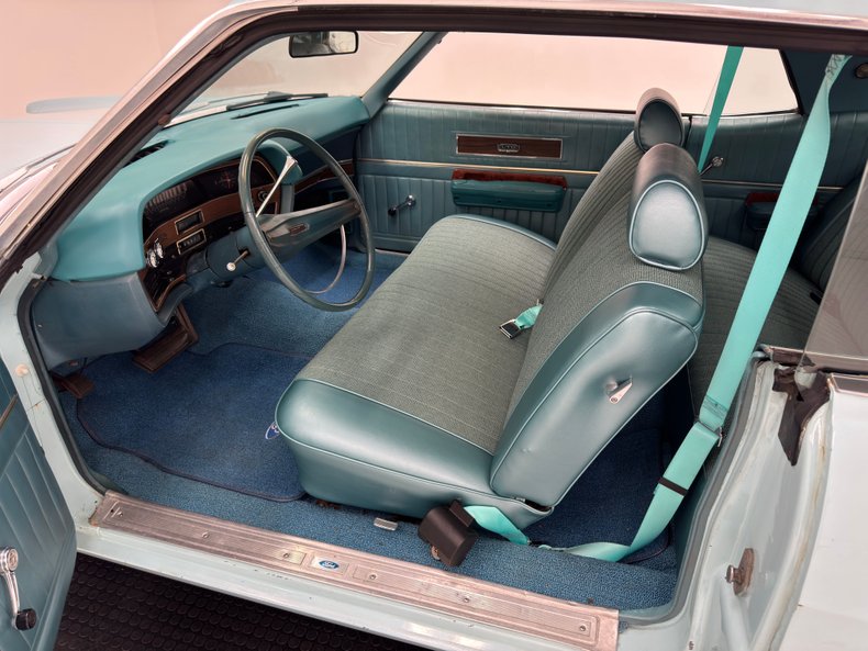 Unknown-Ltd-1969-Light-Aqua-Aqua-34