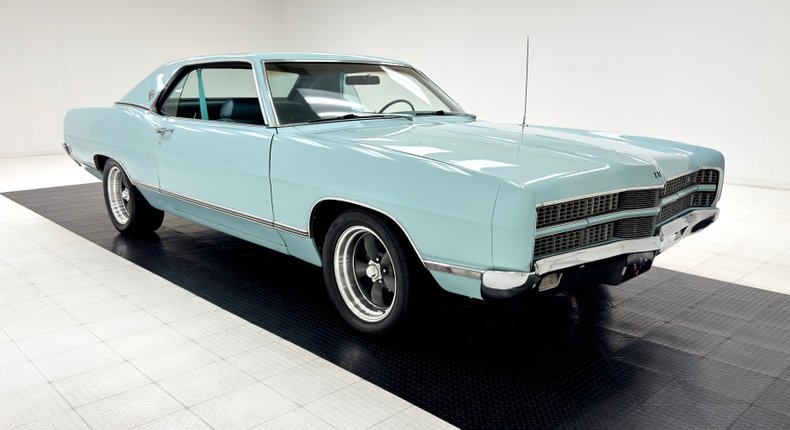 Unknown-Ltd-1969-Light-Aqua-Aqua-6
