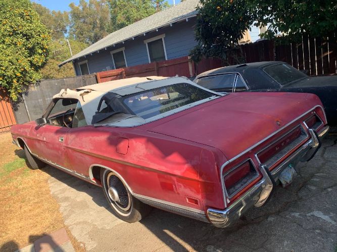 Unknown-Ltd-1971-Red-1