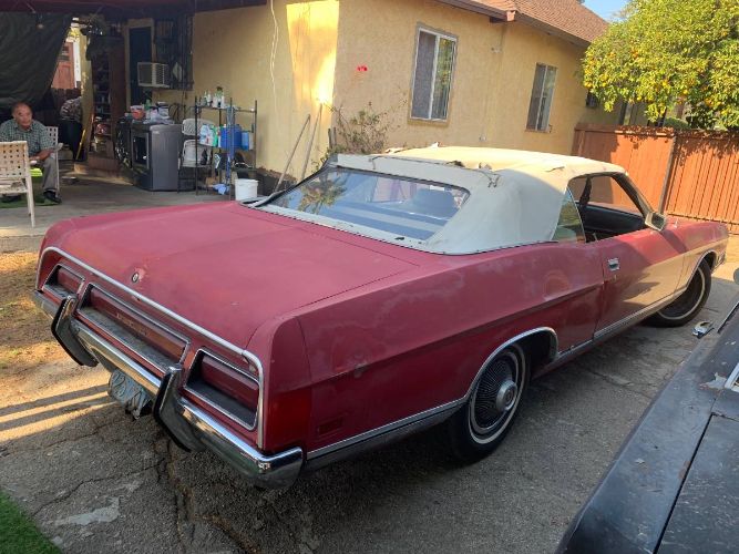 Unknown-Ltd-1971-Red-2