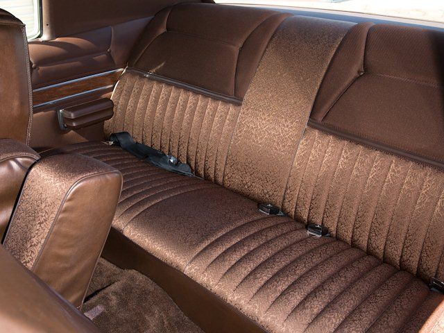 Unknown-Ltd-1972-Brown-Brown-14