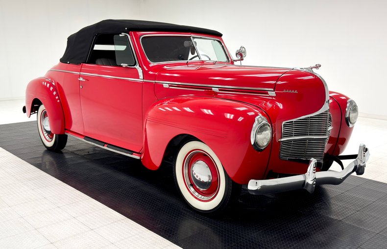 Unknown-Luxury-liner-1940-Viper-Red-Dove-Gray-19