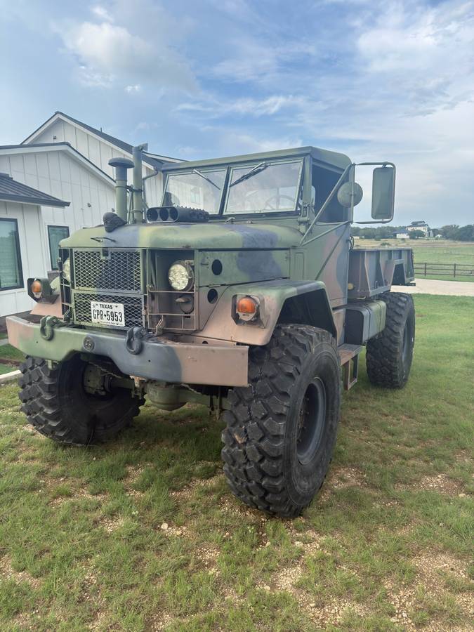 Unknown-M35a2-diesel-1970-2