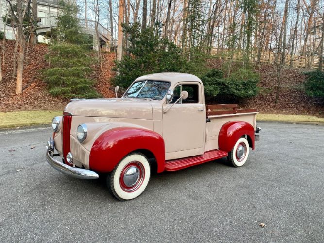 Unknown-M5-1948-Brown-4