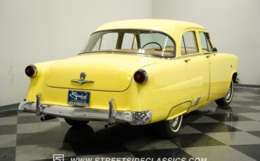 Unknown-Mainline-1953-Yellow-Tan-13