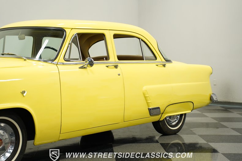 Unknown-Mainline-1953-Yellow-Tan-22