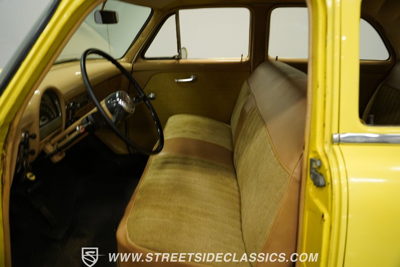 Unknown-Mainline-1953-Yellow-Tan-33