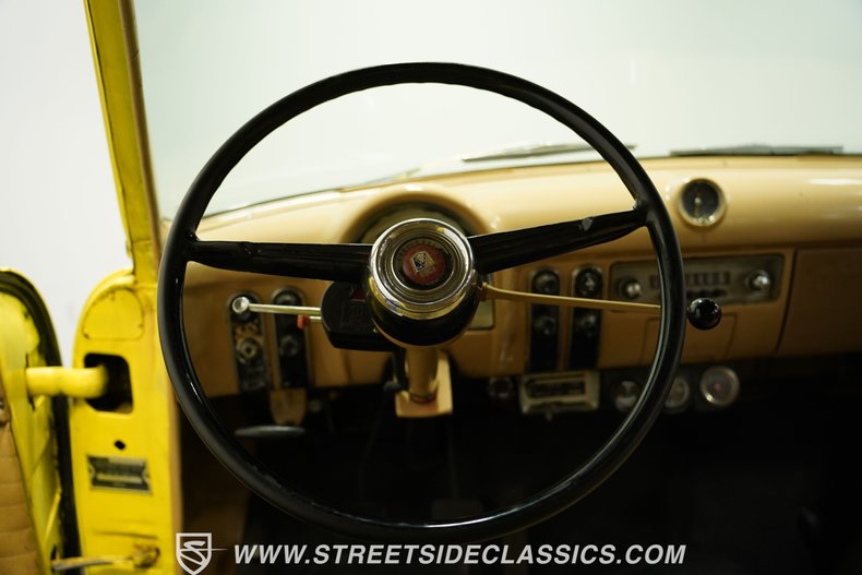 Unknown-Mainline-1953-Yellow-Tan-34