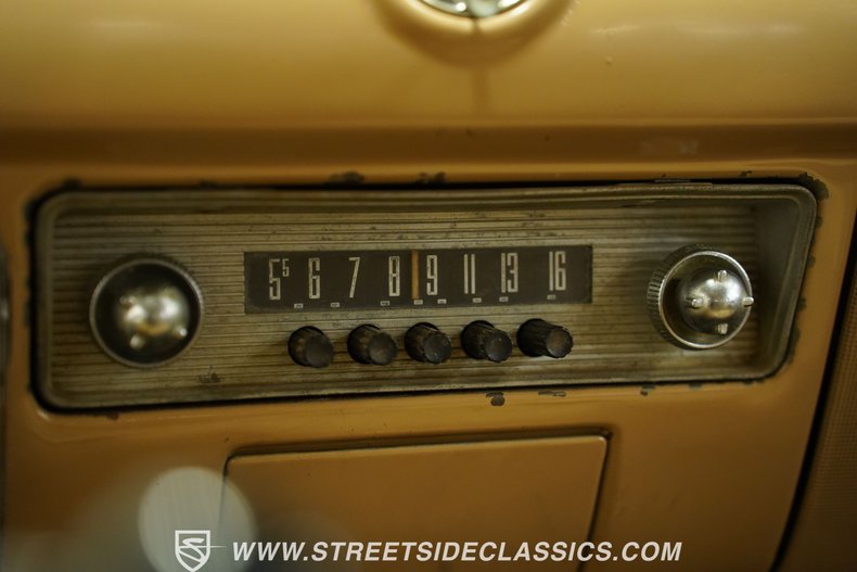 Unknown-Mainline-1953-Yellow-Tan-37