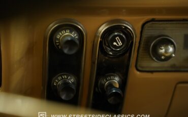 Unknown-Mainline-1953-Yellow-Tan-38